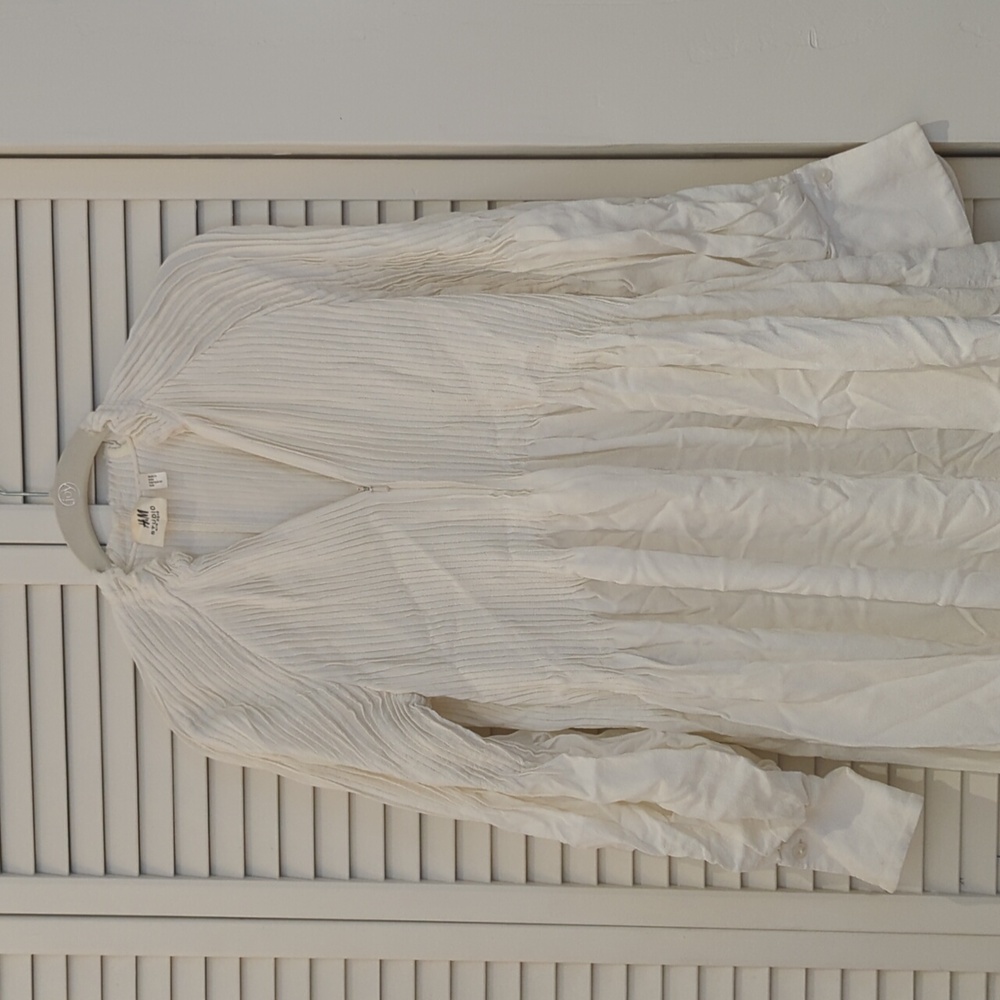 H&M Studio S/S 2018 Pleated Ivory Dress